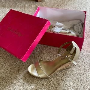 Lilly Pulitzer wedge sandals size 7 M